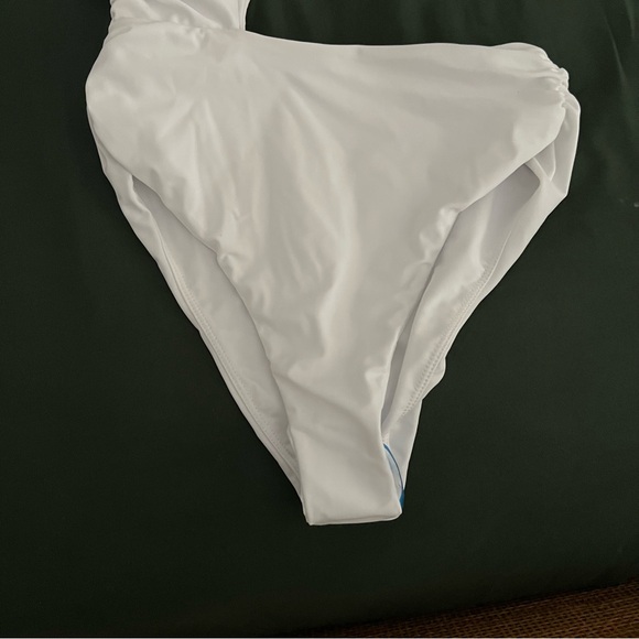 Lovers + Friends White One-Shoulder One Piece - Picture 8 of 9